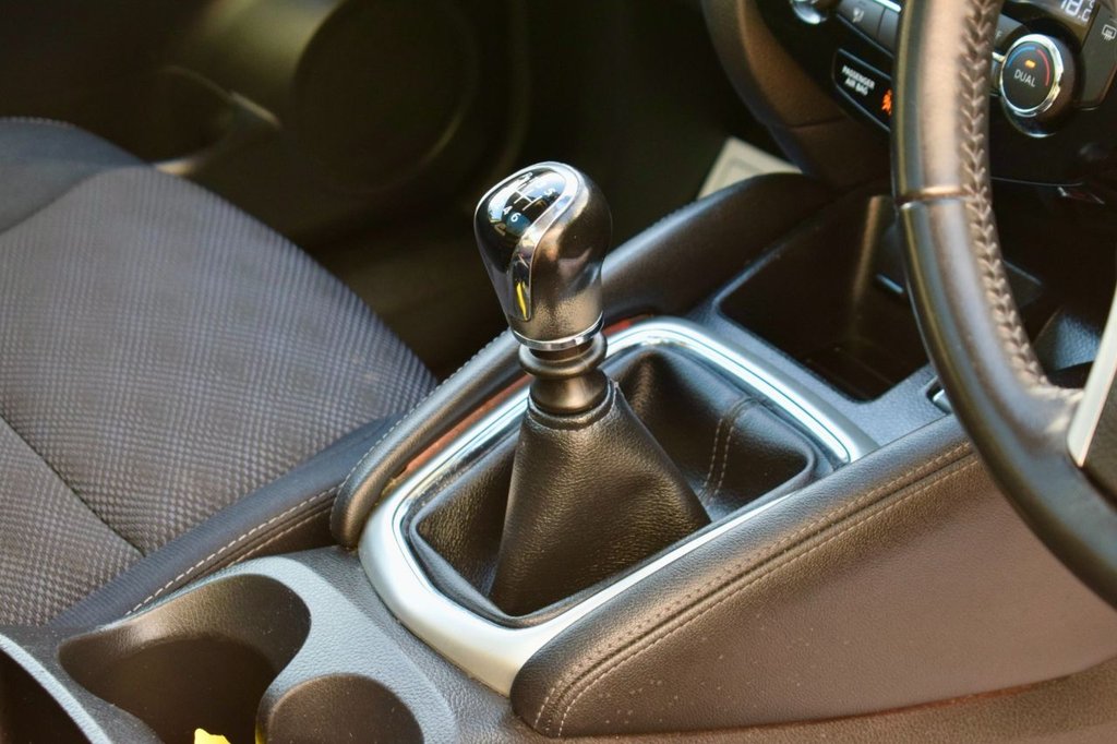 Used Nissan Qashqai 2015 for sale - 76536153: Photo 32