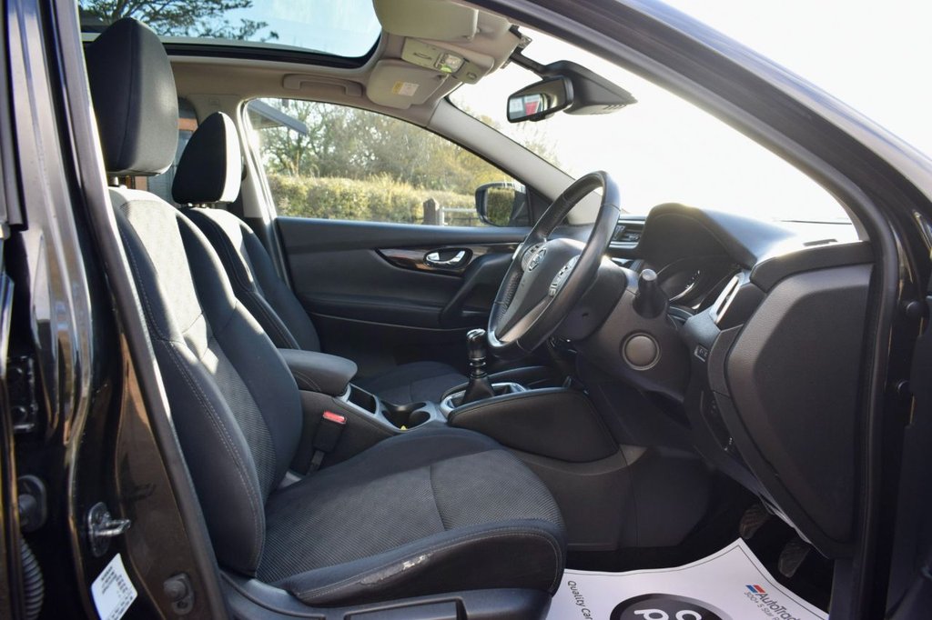 Used Nissan Qashqai 2015 for sale - 76536153: Photo 34