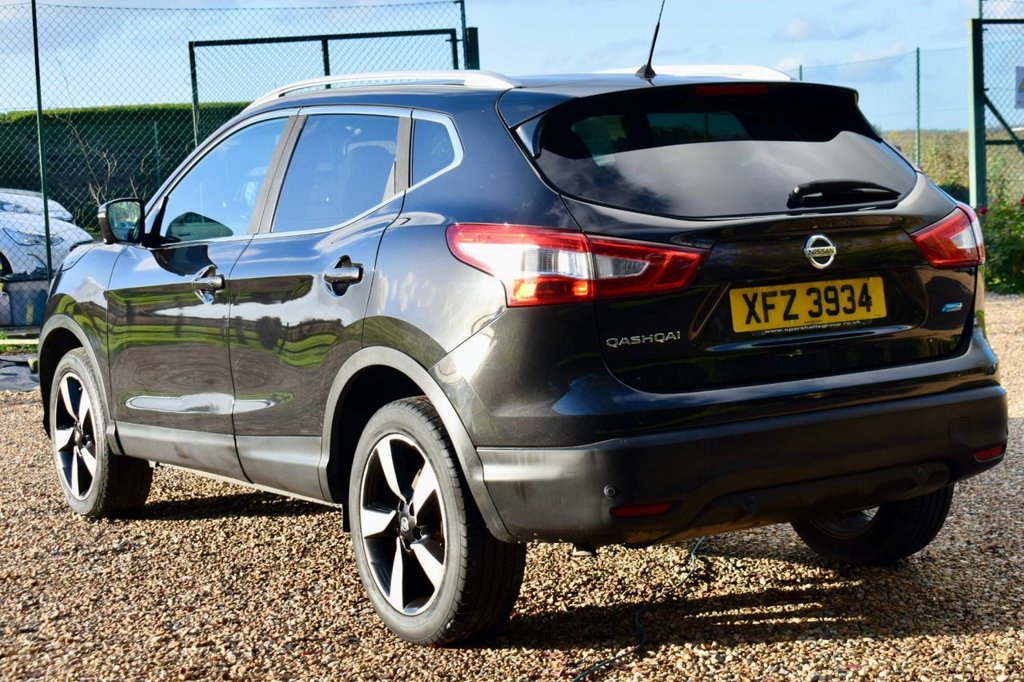 Used Nissan Qashqai 2015 for sale - 76536153: Photo 9