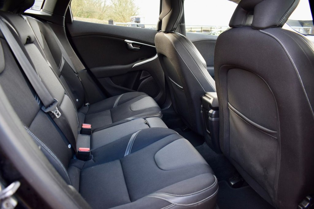 Used Volvo V40 2018 for sale - 77394379: Photo 27