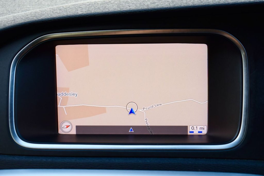 Used Volvo V40 2018 for sale - 77394379: Photo 37