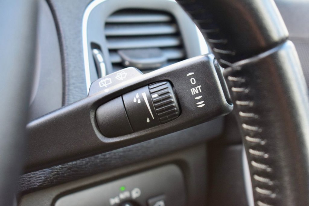 Used Volvo V40 2018 for sale - 77394379: Photo 46