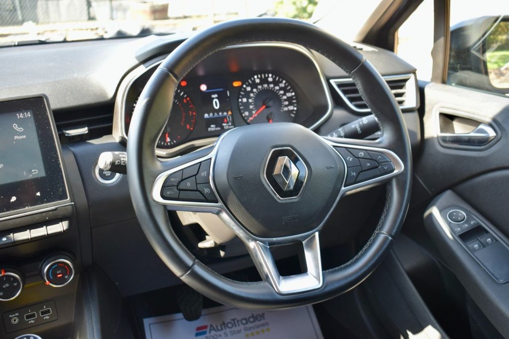 Used Renault Clio 2020 for sale - 76202143: Photo 31