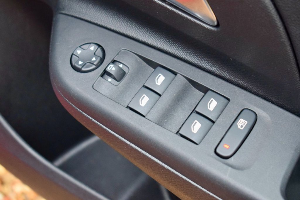 Used Vauxhall Corsa 2024 for sale - 76691297: Photo 22