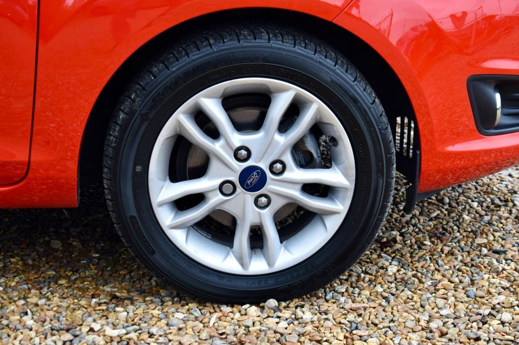 Used Ford Fiesta 2015 for sale - 76535842: Photo 19