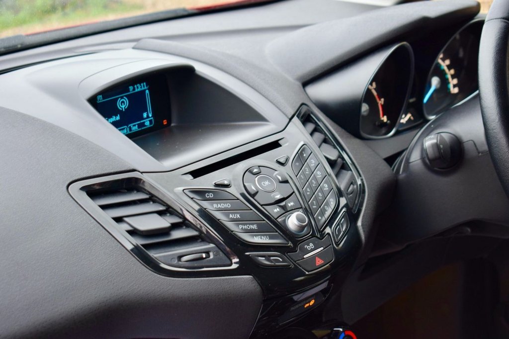 Used Ford Fiesta 2015 for sale - 76535842: Photo 34