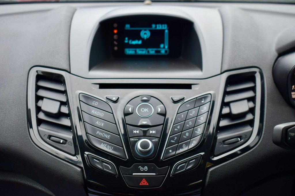 Used Ford Fiesta 2015 for sale - 76535842: Photo 39