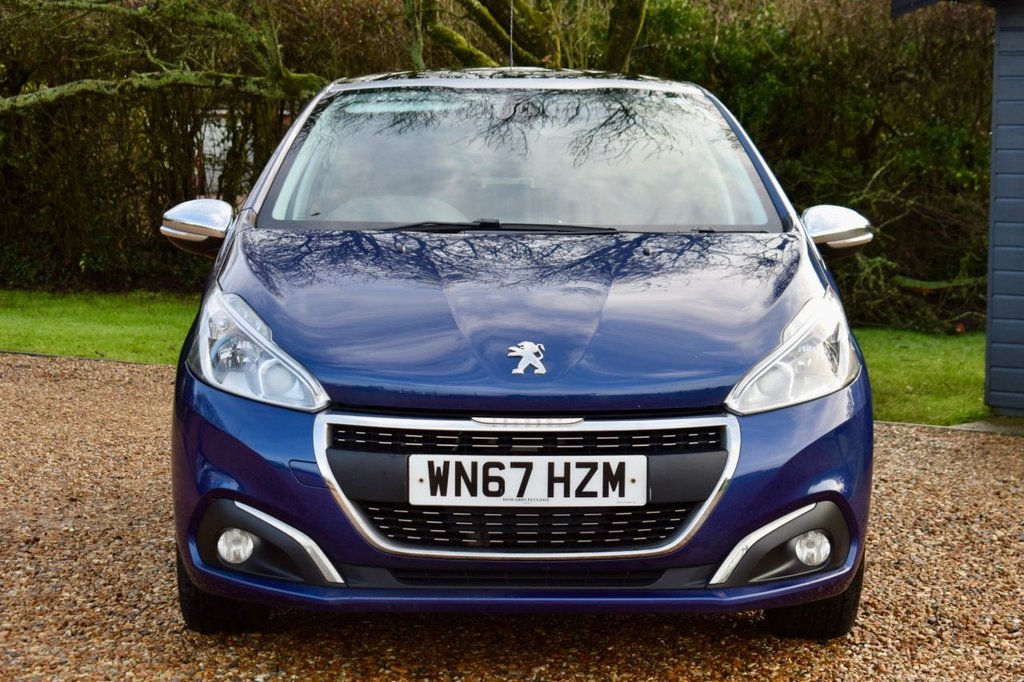 Used Peugeot 208 2017 for sale - 77383968: Photo 2