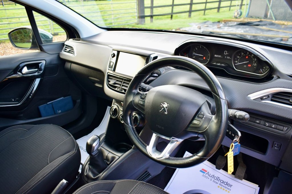 Used Peugeot 208 2017 for sale - 77383968: Photo 20