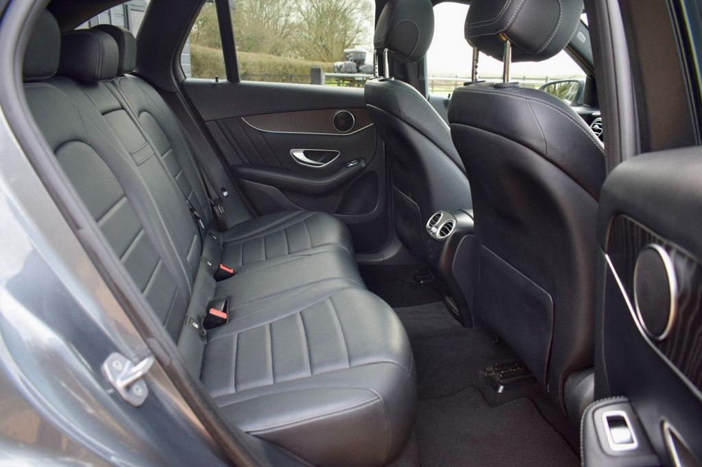 Used Mercedes-Benz GLC 2017 for sale - 77302164: Photo 31