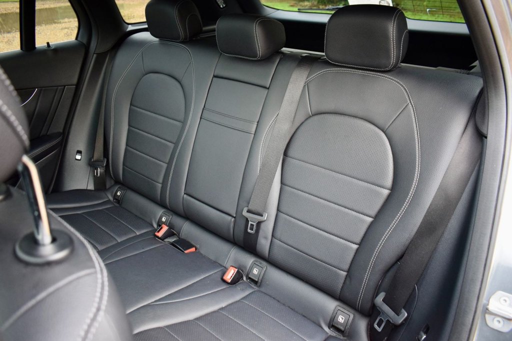 Used Mercedes-Benz GLC 2017 for sale - 77302164: Photo 32