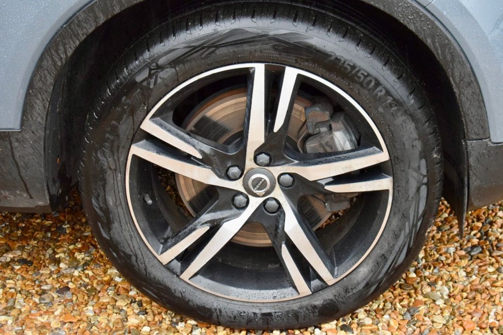 Used Volvo XC40 2021 for sale - 77288335: Photo 19