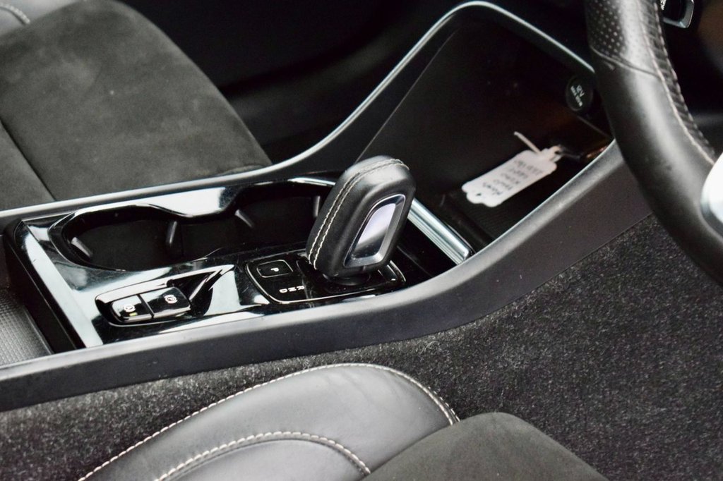 Used Volvo XC40 2021 for sale - 77288335: Photo 29