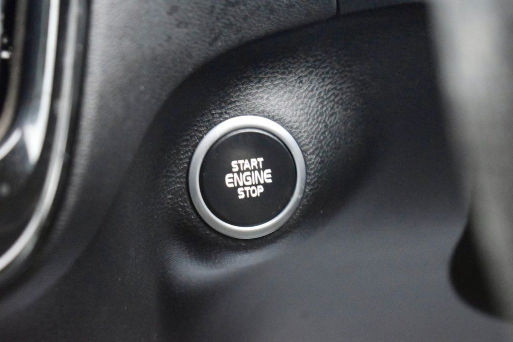 Used Volvo XC40 2021 for sale - 77288335: Photo 42