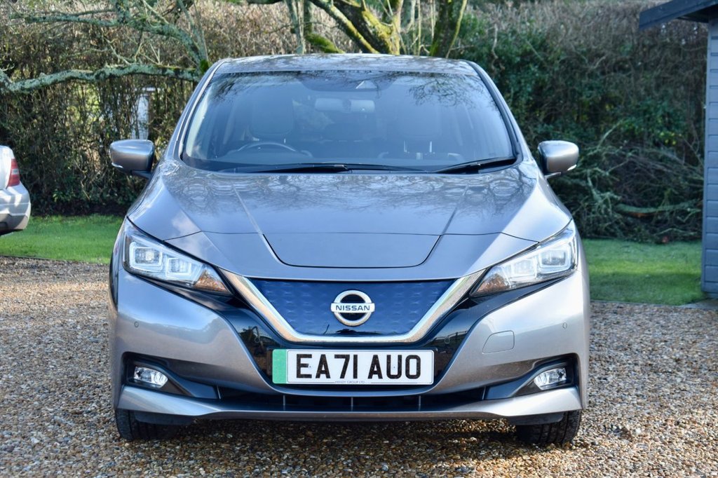 Used Nissan Leaf 2021 for sale - 77437042: Photo 2