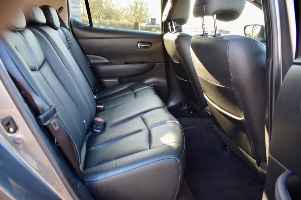 Used Nissan Leaf 2021 for sale - 77437042: Photo 31