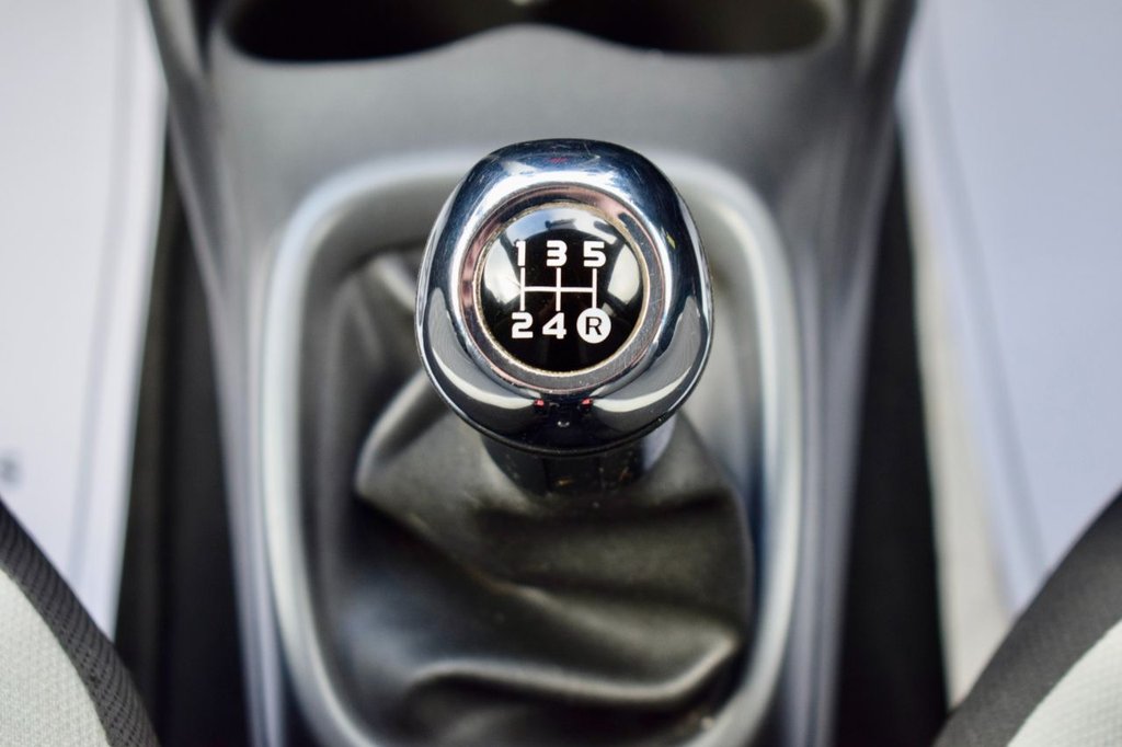 Used Toyota AYGO 2018 for sale - 77014559: Photo 39