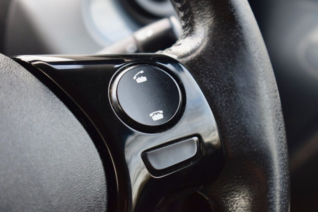 Used Toyota AYGO 2018 for sale - 77014559: Photo 48