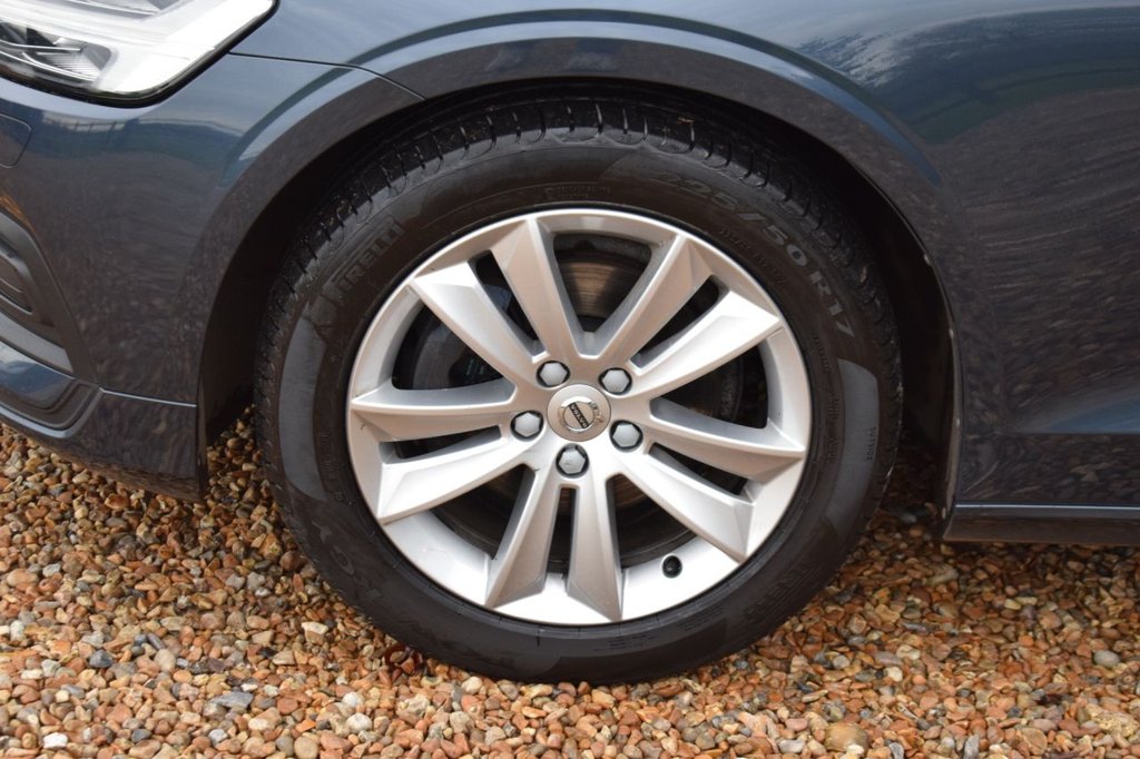 Used Volvo V60 2018 for sale - 76570423: Photo 22