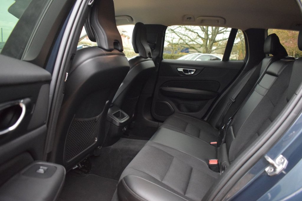 Used Volvo V60 2018 for sale - 76570423: Photo 32