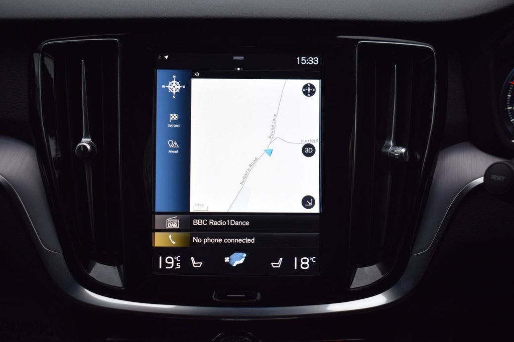 Used Volvo V60 2018 for sale - 76570423: Photo 40