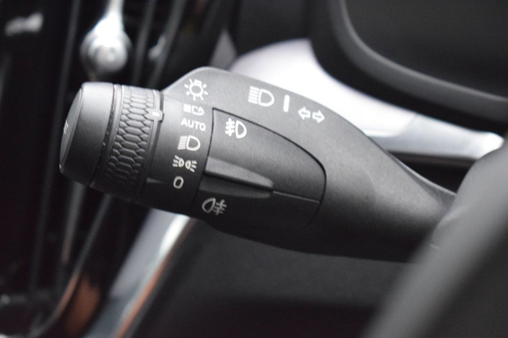 Used Volvo V60 2018 for sale - 76570423: Photo 49