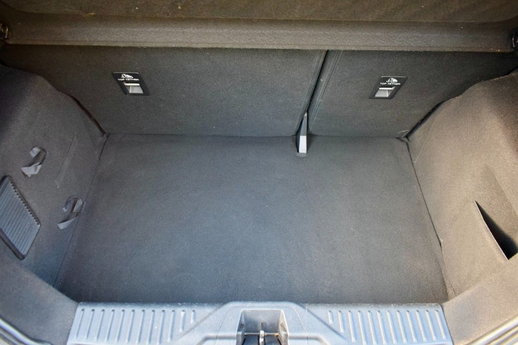 Used Ford Fiesta 2019 for sale - 76642673: Photo 12