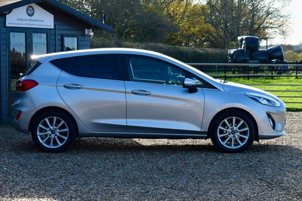 Used Ford Fiesta 2019 for sale - 76642673: Photo 14