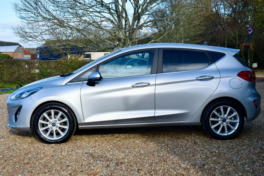 Used Ford Fiesta 2019 for sale - 76642673: Photo 7