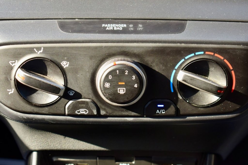 Used Hyundai i20 2022 for sale - 77557766: Photo 50