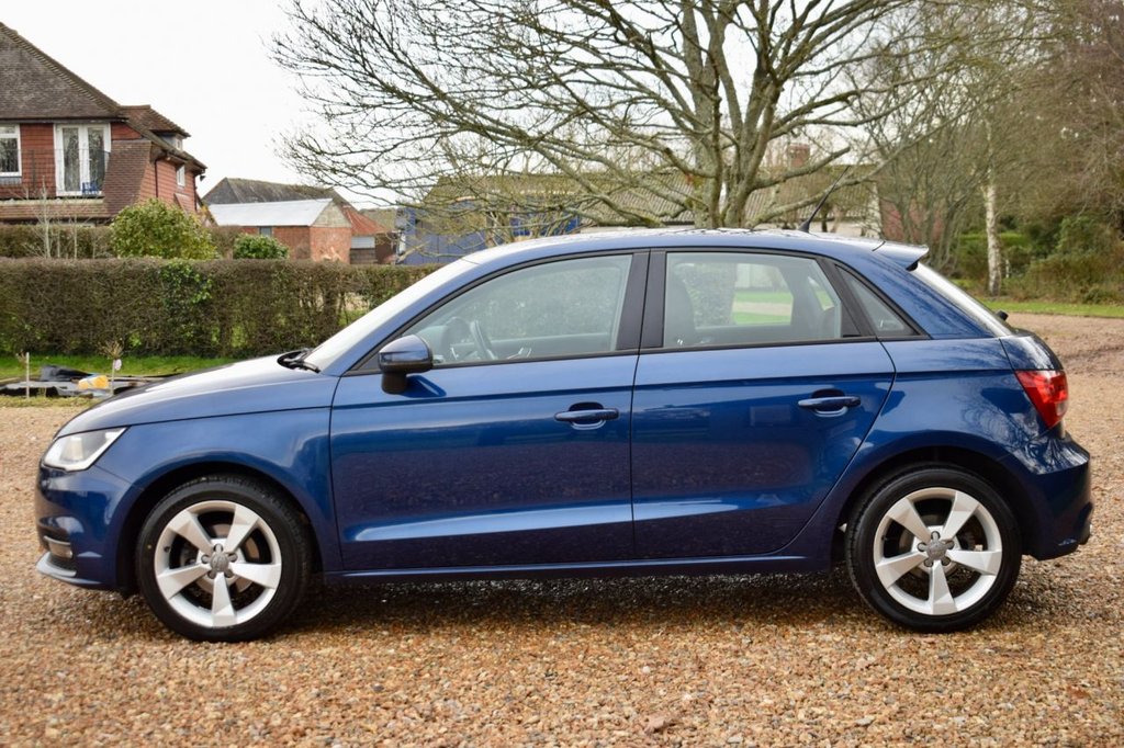 Used Audi A1 2016 for sale - 76950447: Photo 7
