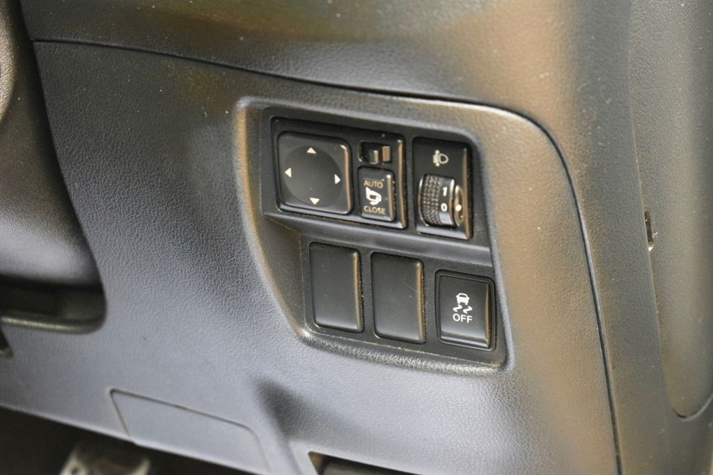 Used Nissan Juke 2014 for sale - 77200081: Photo 28