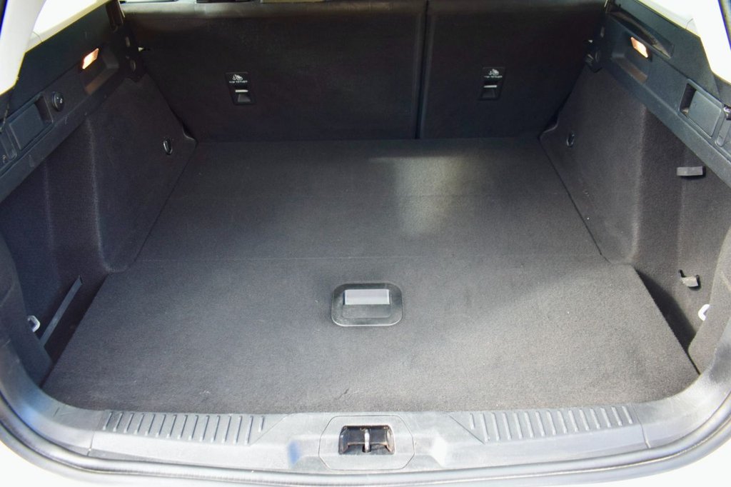 Used Ford Focus 2018 for sale - 76202155: Photo 12