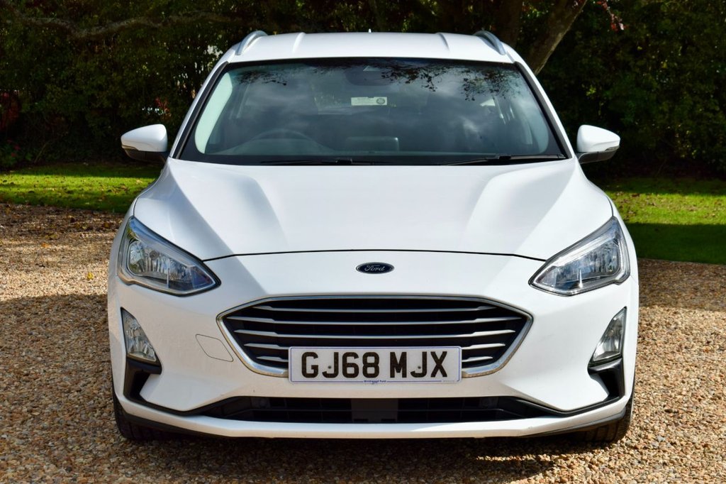 Used Ford Focus 2018 for sale - 76202155: Photo 2