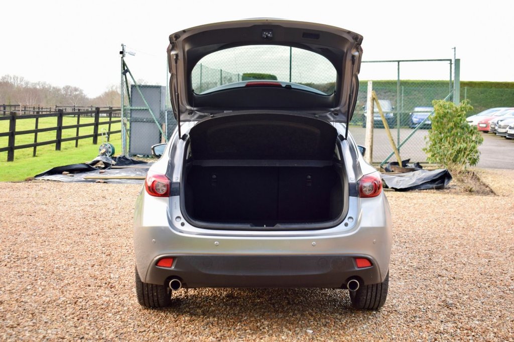 Used Mazda Mazda3 2016 for sale - 77302502: Photo 13