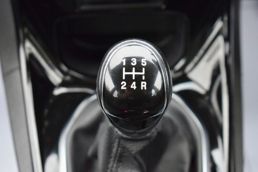 Used Ford Fiesta 2015 for sale - 77139751: Photo 36