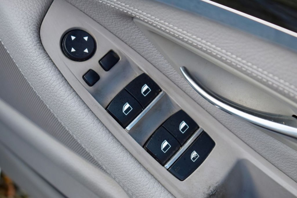 Used BMW 5 Series 2012 for sale - 77437179: Photo 29