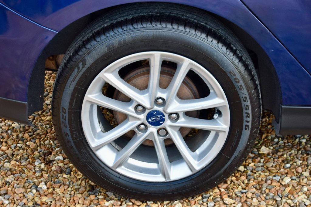 Used Ford Focus 2015 for sale - 76474626: Photo 20