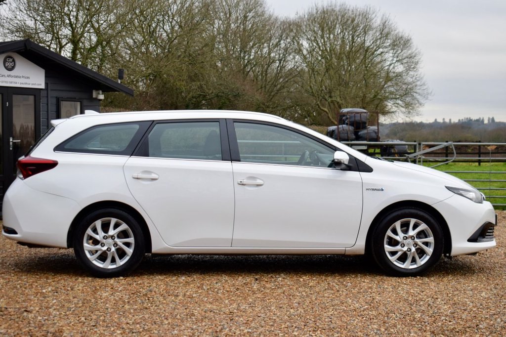 Used Toyota Auris 2018 for sale - 77200224: Photo 17