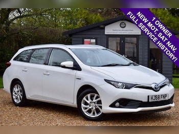 2018 (68) - 1.8 Hybrid Icon Tech TSS 5dr CVT