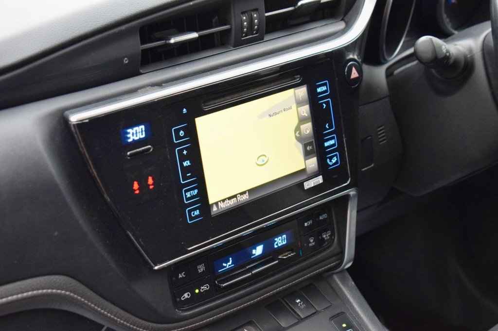 Used Toyota Auris 2018 for sale - 77200224: Photo 37