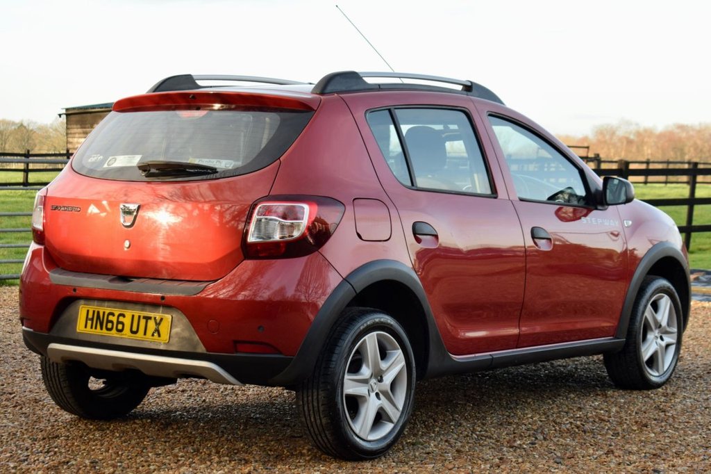 Used Dacia Sandero Stepway 2016 for sale - 77072530: Photo 14