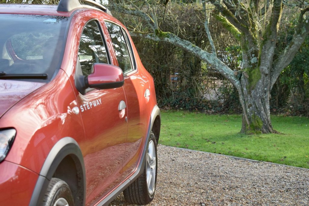 Used Dacia Sandero Stepway 2016 for sale - 77072530: Photo 18