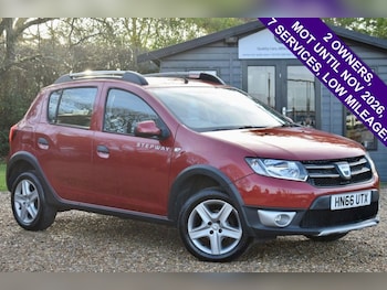 Used Dacia Sandero Stepway 2016 for sale - 77072530: Photo