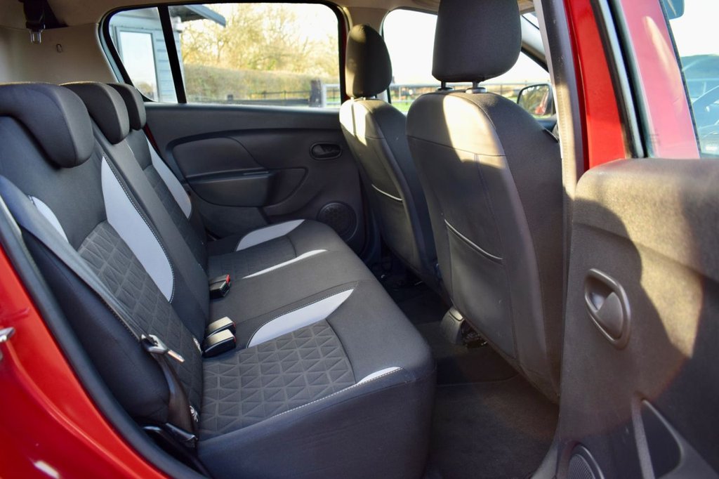 Used Dacia Sandero Stepway 2016 for sale - 77072530: Photo 29