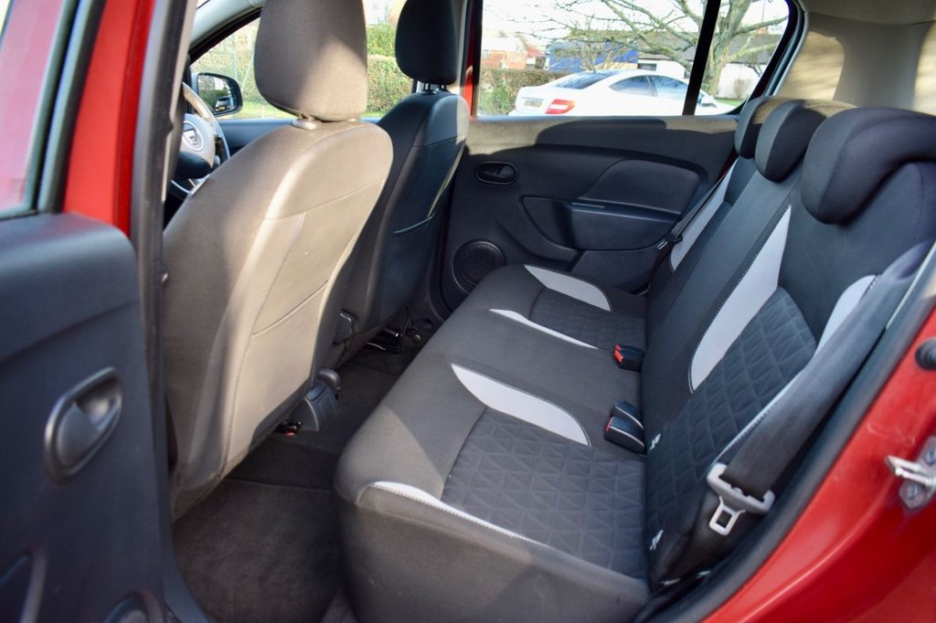 Used Dacia Sandero Stepway 2016 for sale - 77072530: Photo 32