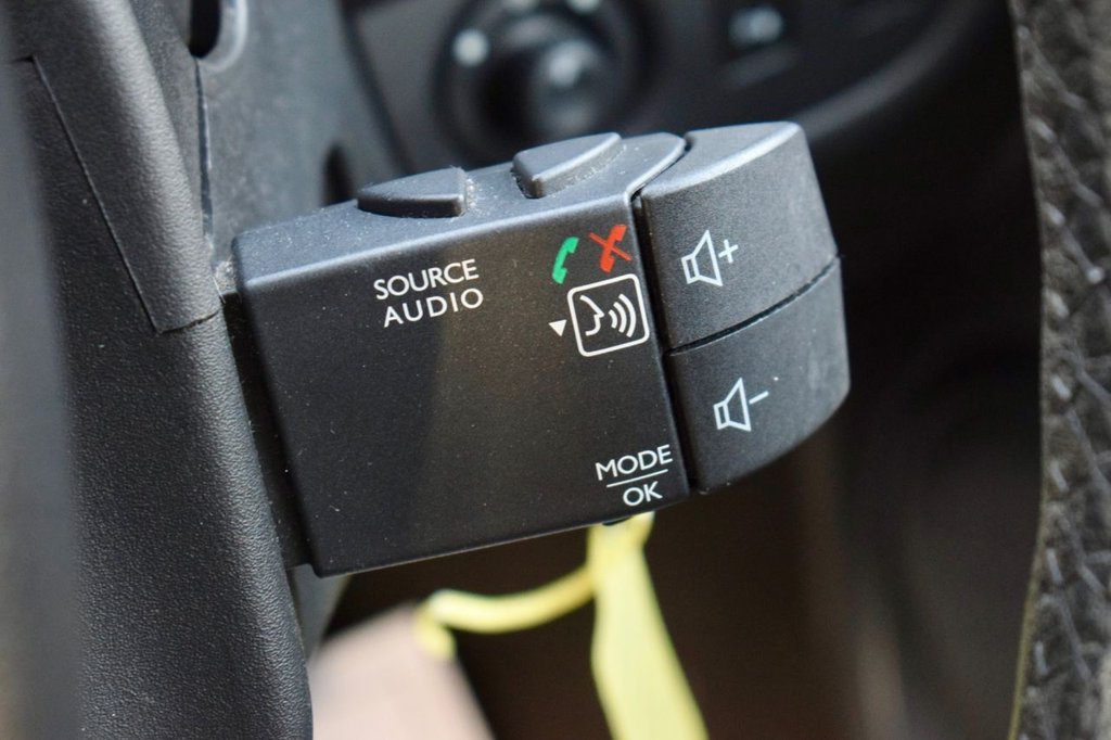 Used Dacia Sandero Stepway 2016 for sale - 77072530: Photo 49