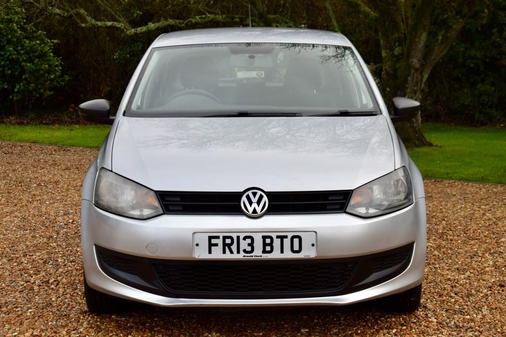 Used Volkswagen Polo 2013 for sale - 77177920: Photo 2