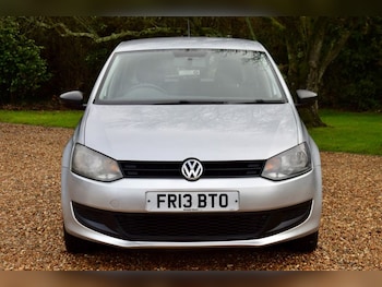 Used Volkswagen Polo 2013 for sale - 77177920: Photo