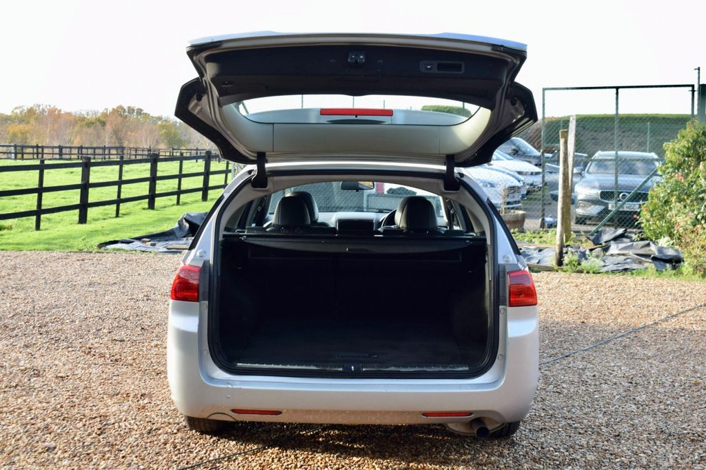 Used Honda Accord 2004 for sale - 76574821: Photo 13